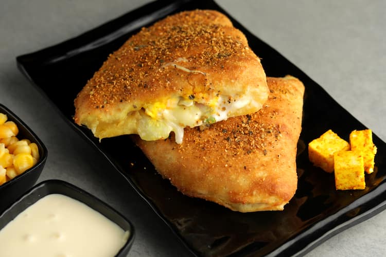 Satisfy Your Cravings with the Best Pizza Wings Panipat Satisfy Your Cravings with the Best Pizza Wings Panipat